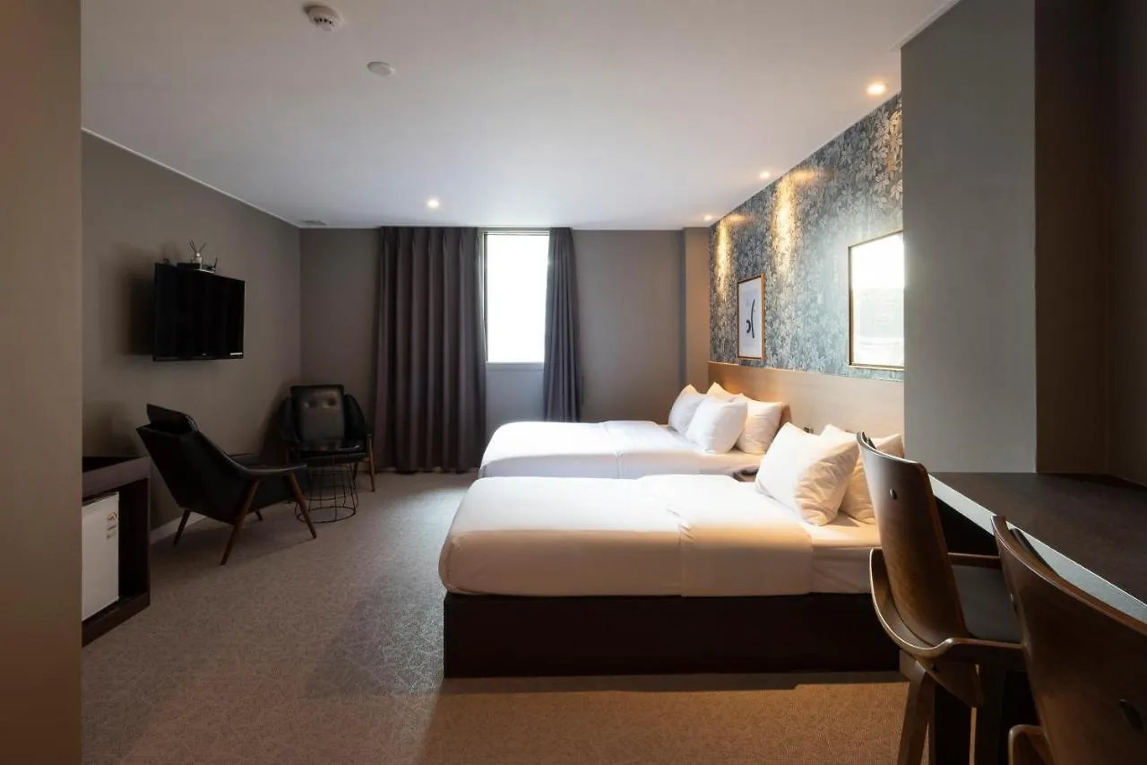 No. 25 Signature Hotel Daecheong Busan