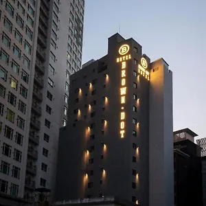 Hotel Seomyeon Brown-dot Gold