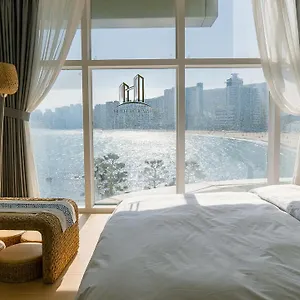 De Homme Hotel