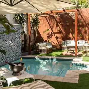 https://sweet-orange-guest-house.hotels-capetown.com