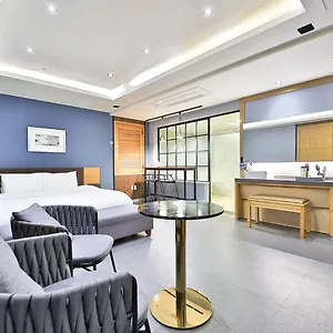 Seomyeon Ib Hotel
