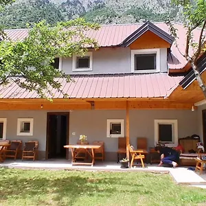 https://bujtina-sherifaj.albaniahotels.org