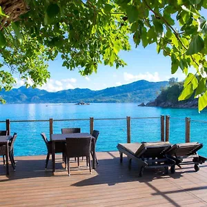 Anse Soleil Beachcomber Hotel&self Catering Baie Lazare (Mahe)